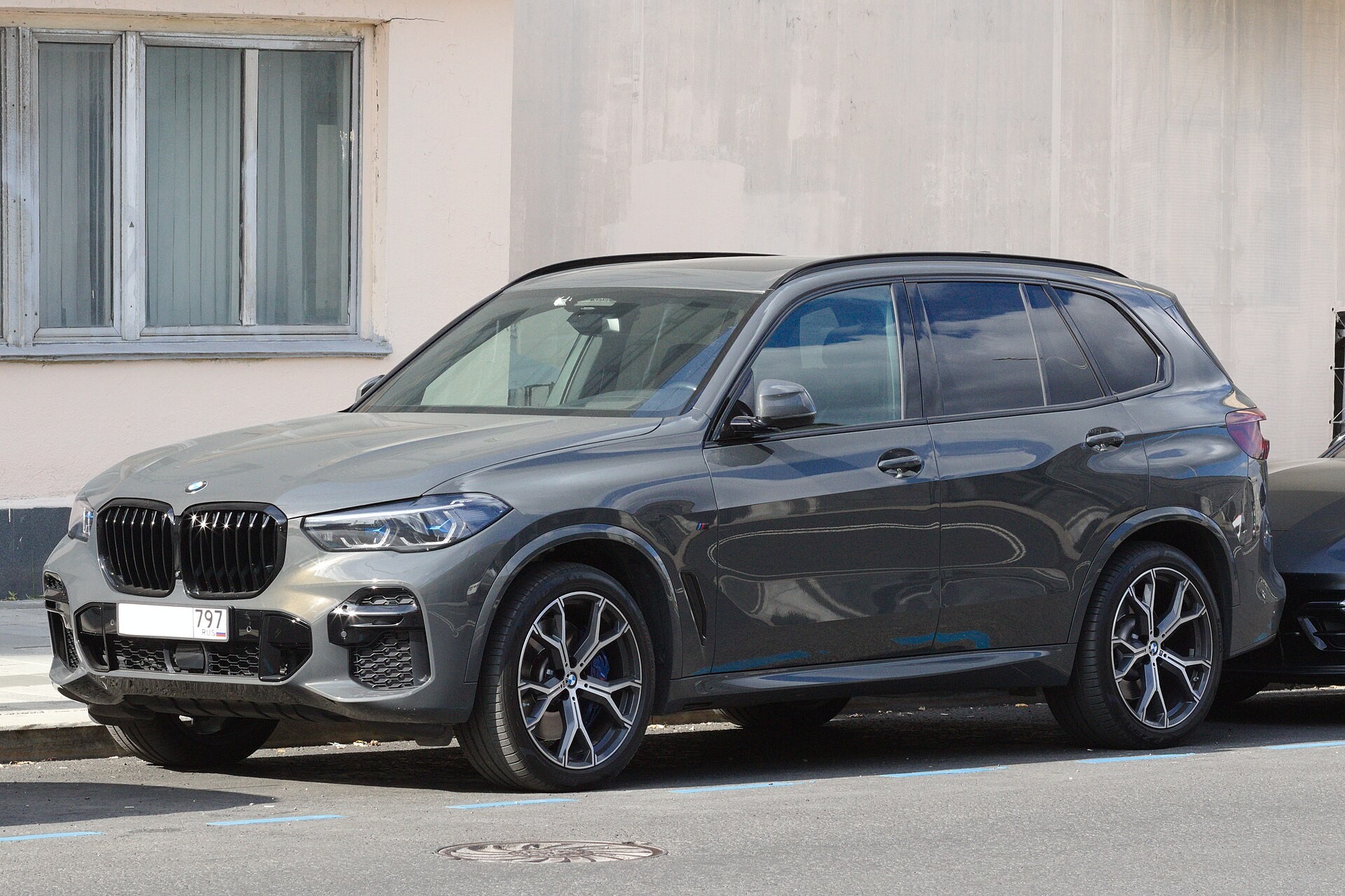 ​Спортивное подразделение BMW представило новое дорожно-трековое купе M4 GTS